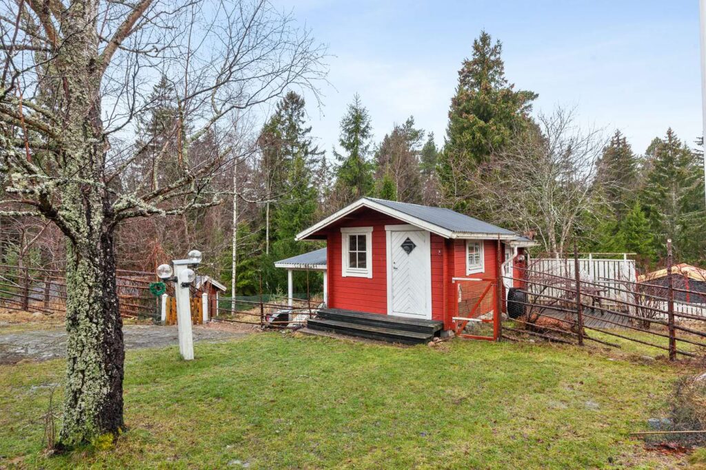 15. Ommalning av Attefallshus jakobsberg Viksjo